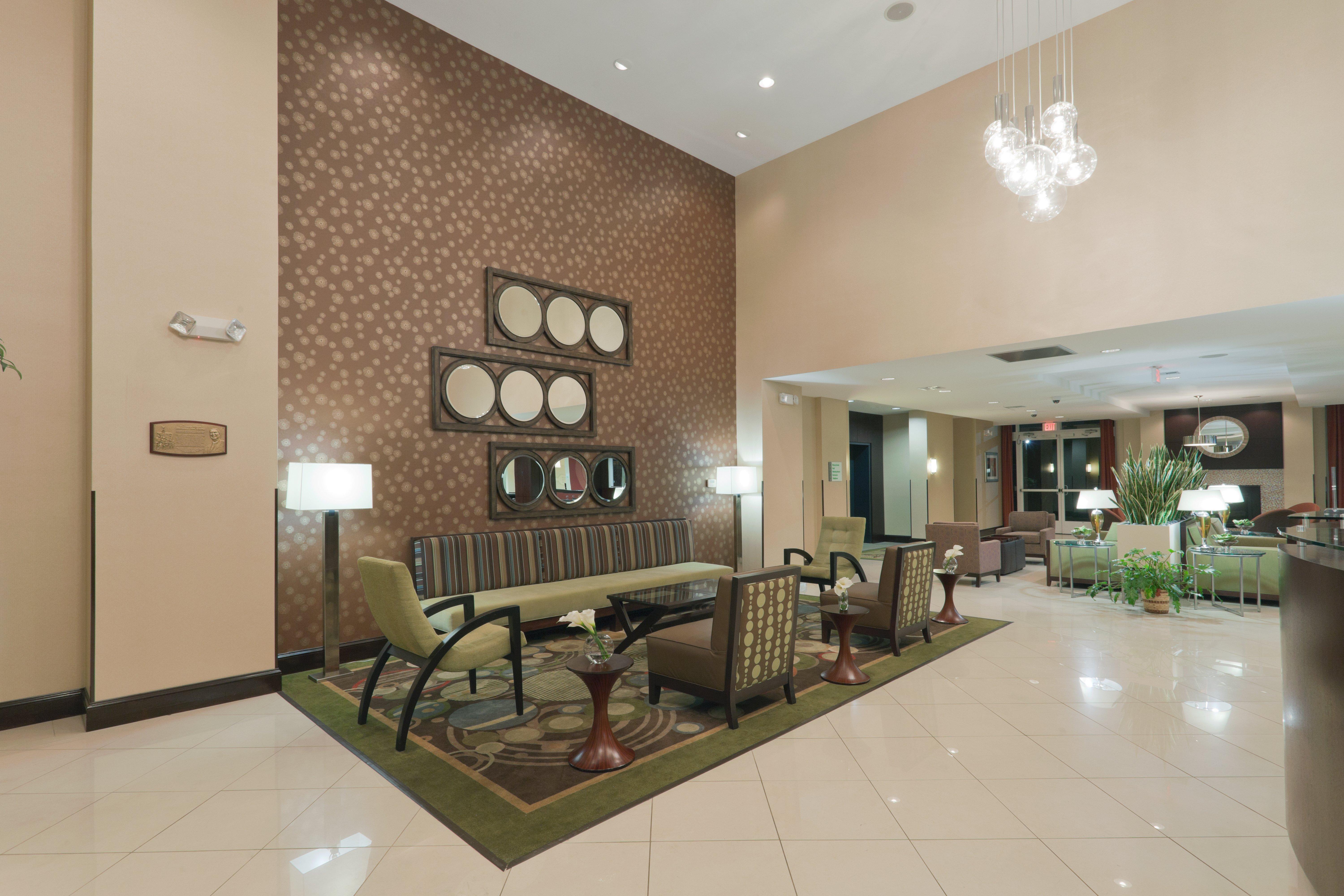 Holiday Inn Meridian East I 59 / I 20 Interior photo